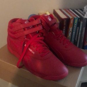Red Reebok HiSpirit Sneakers